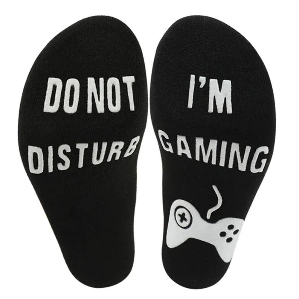 Calcetines Gamer con Mensajes Divertidos – Calcetines Antideslizantes "Do Not Disturb, I Am Gaming" Regalo Original para Jugadores