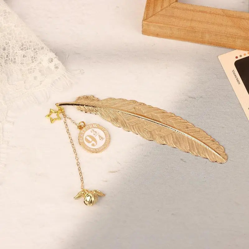 Marcapáginas Pluma Metálica Vintage - Dijes de Fantasía