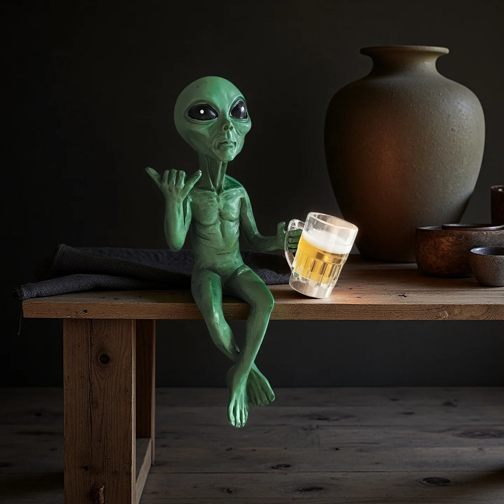 Figura Alien con Cerveza – Decoración Extraterrestre y Divertida